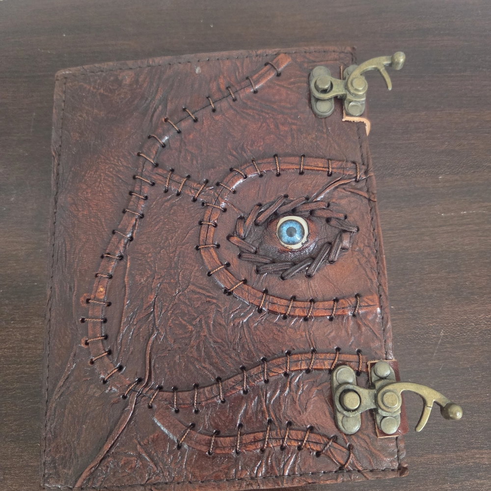 Hocus Pocus Book Of Spells Grimoire Spell Books Blank Journal Prop Halloween - Picture 6 of 6